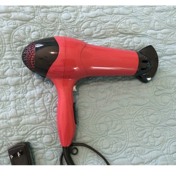 Revlon Hair Dryer Red 3 speed - Picture 4 of 7